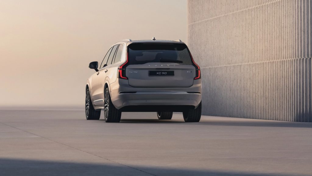 Volvo XC90_OL_12-2024_03