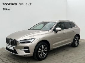 Volvo XC60 2.0 B4 4x4 PLUS Bright Chrome