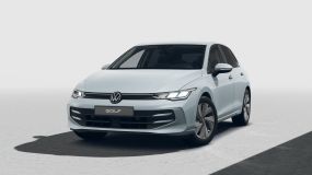 VOLKSWAGEN Nový Golf 1.5 TSi People