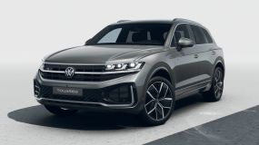 VOLKSWAGEN Touareg 3.0 TDi AT 4x4 R-Line